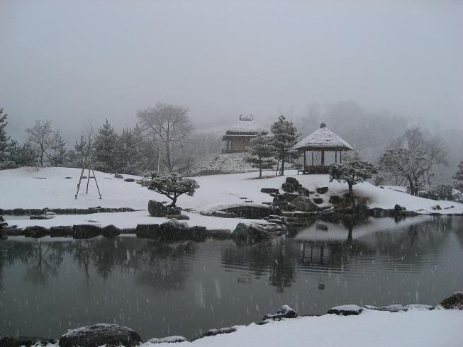 楽山園の雪化粧