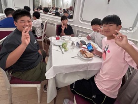 【第19次チェ市訪問甘楽町研修団】0828　朝食2