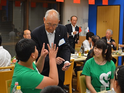 【第10次ハル市受入】歓迎夕食会歓談中