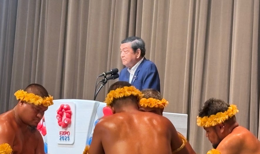 minister.jpg