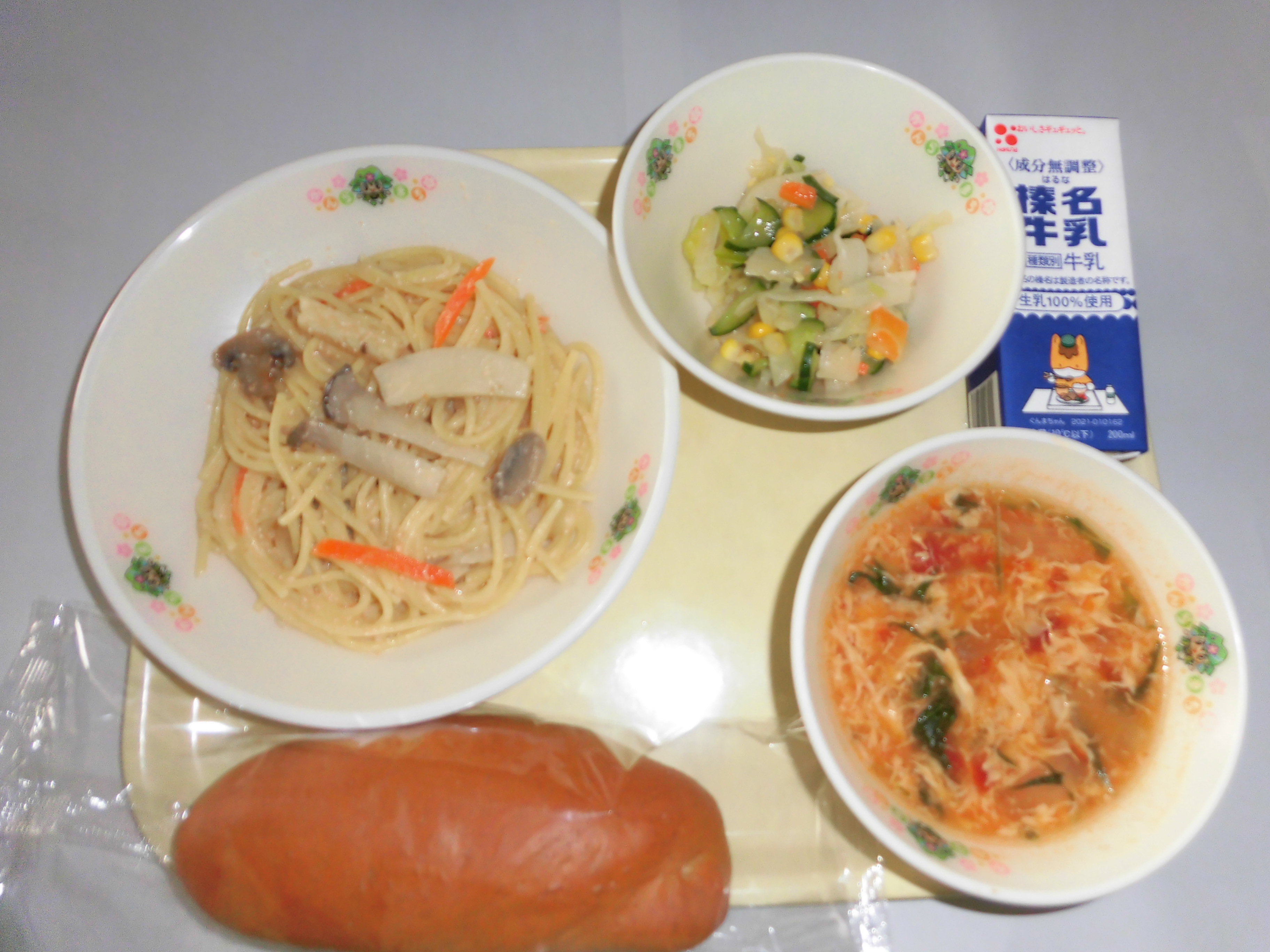 甘楽町 【甘楽町学校給食センター】甘楽町は学校給食発祥の地 10月の献立表 味の旅～チェルタルド料理～