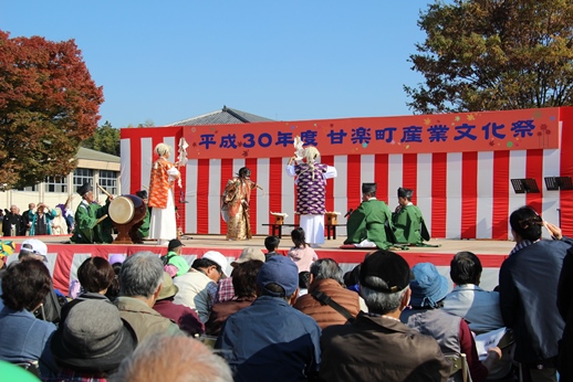 民俗芸能発表(3の1)