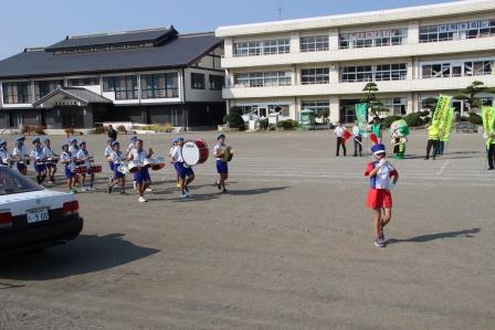 H29小幡小交通安全パレード１