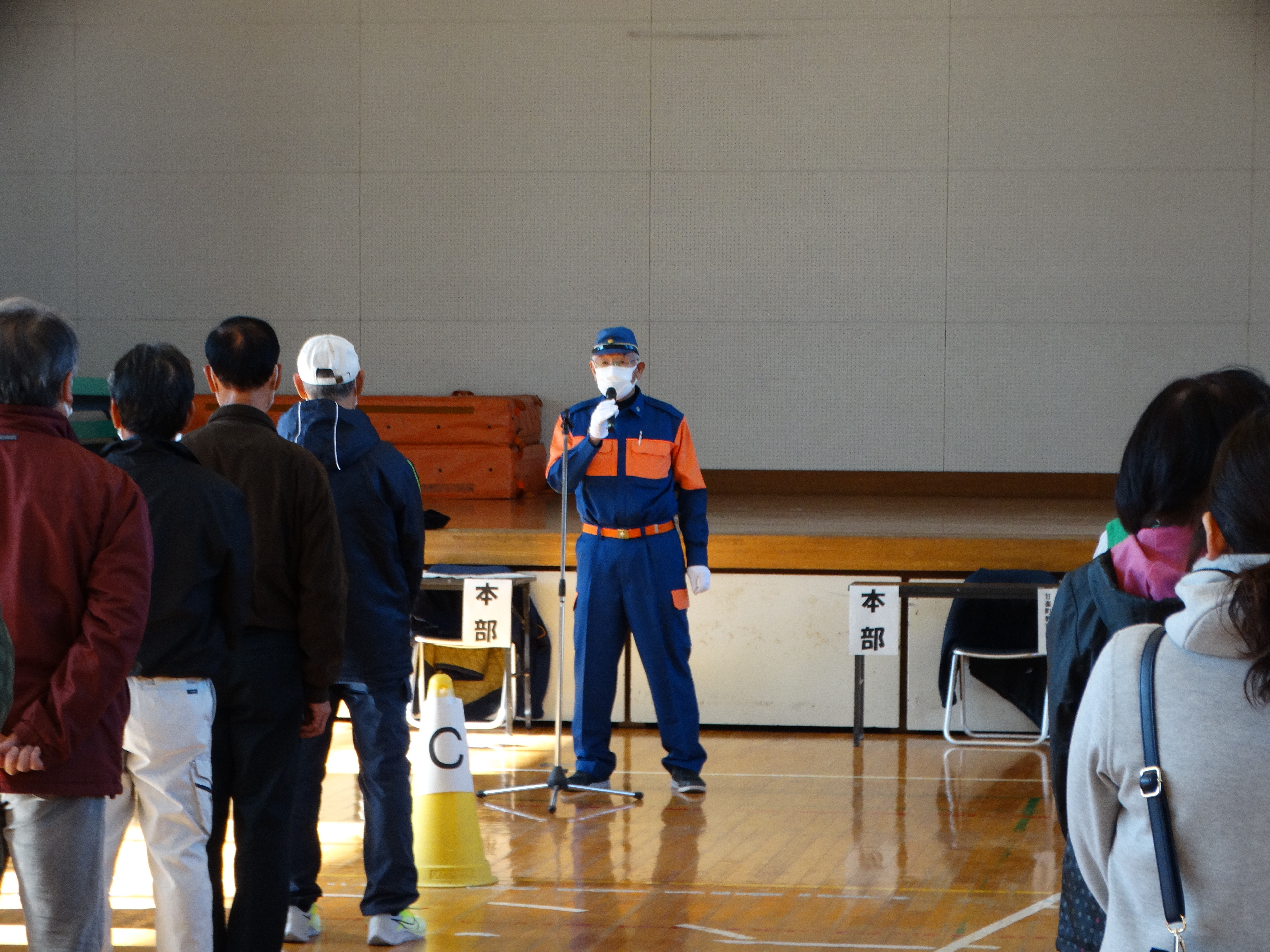 講評を述べる茂原町長