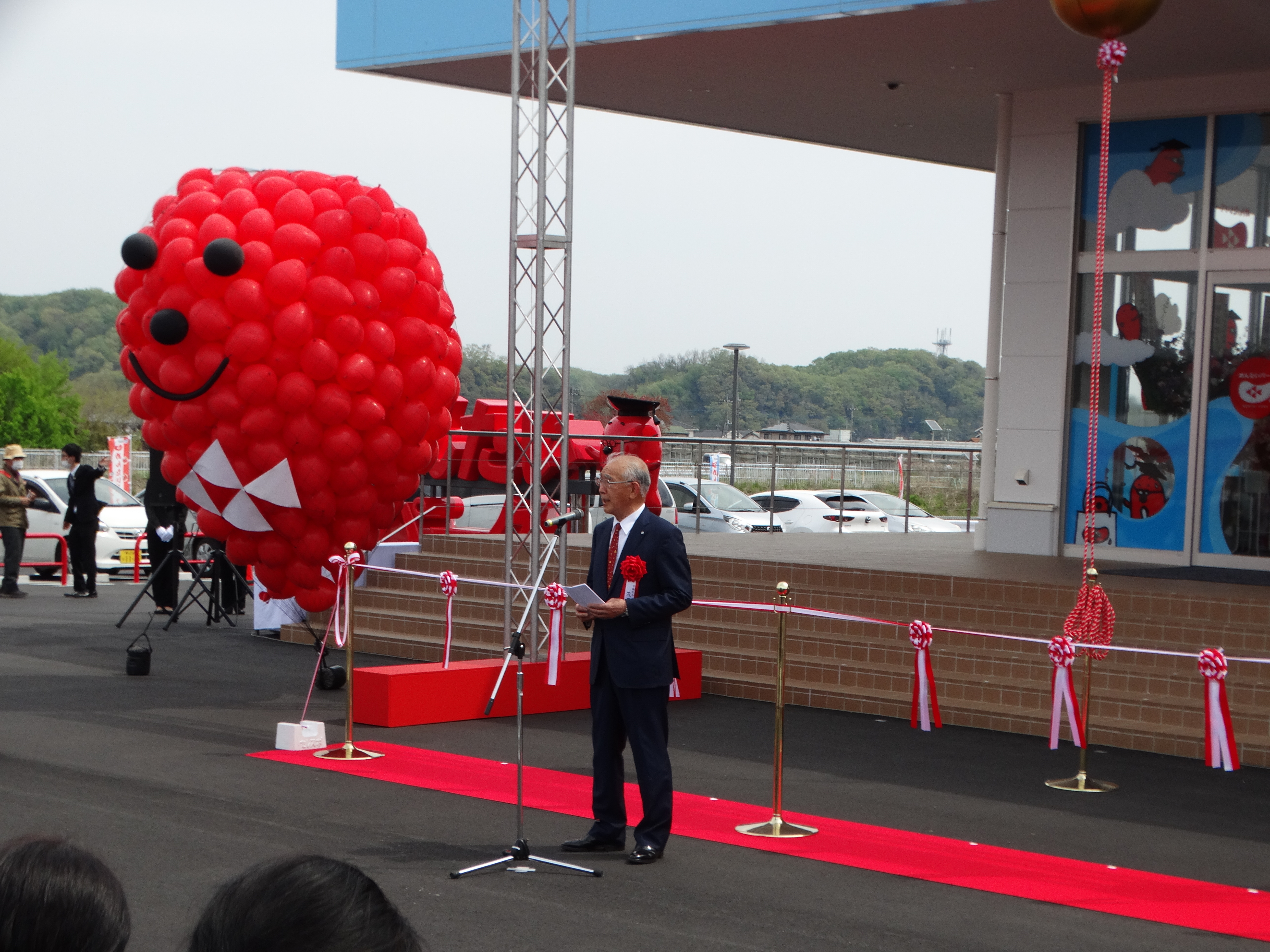 町を代表して茂原町長が祝辞を述べました