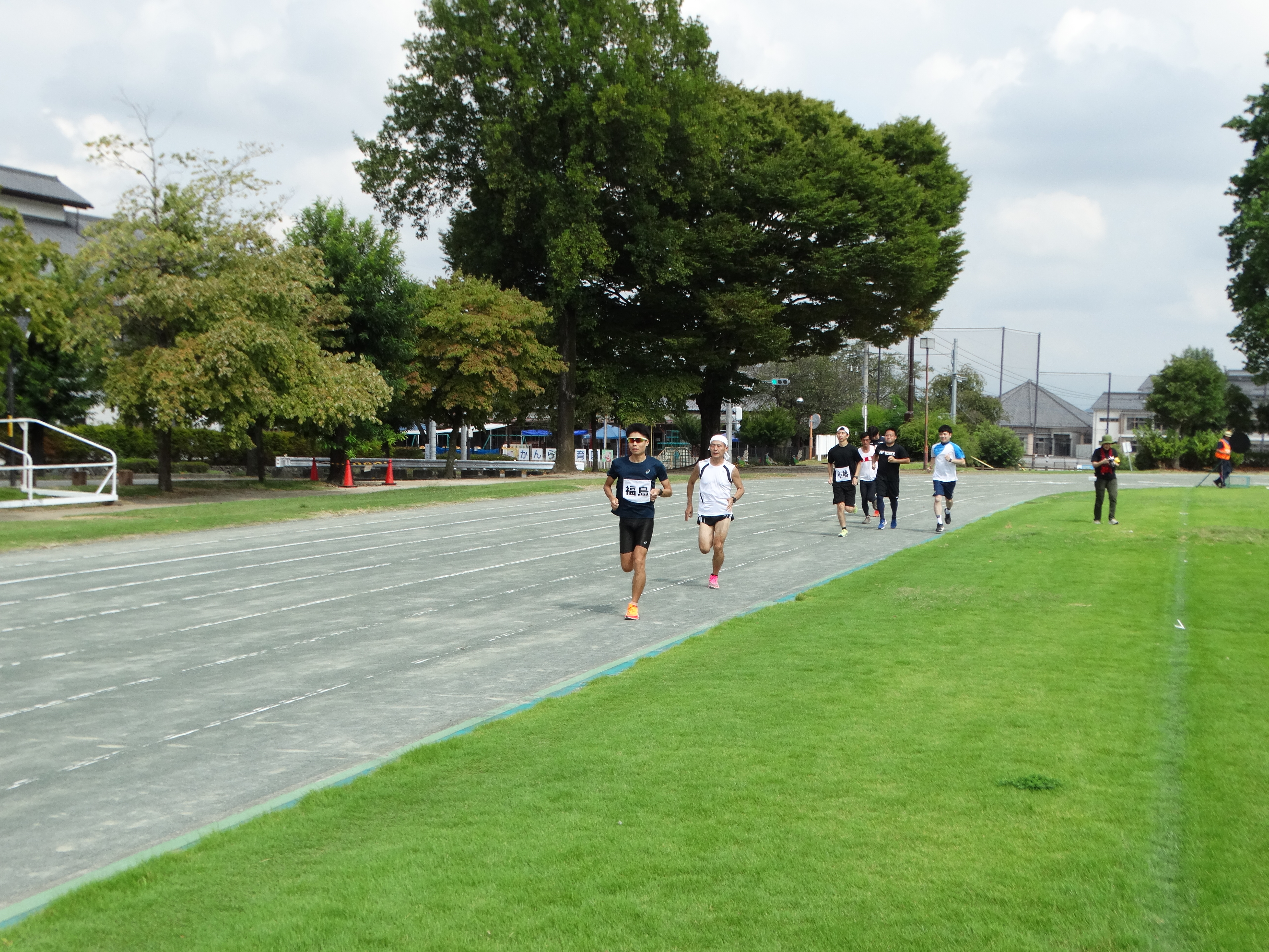 非常に暑い中 1500ｍ走り抜きました！