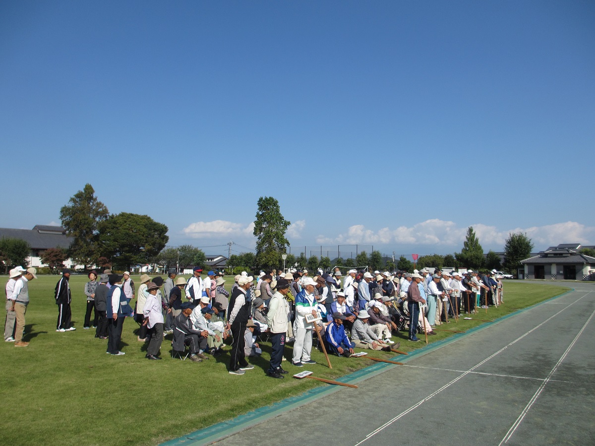 各地区から約250名の会員が集まりました