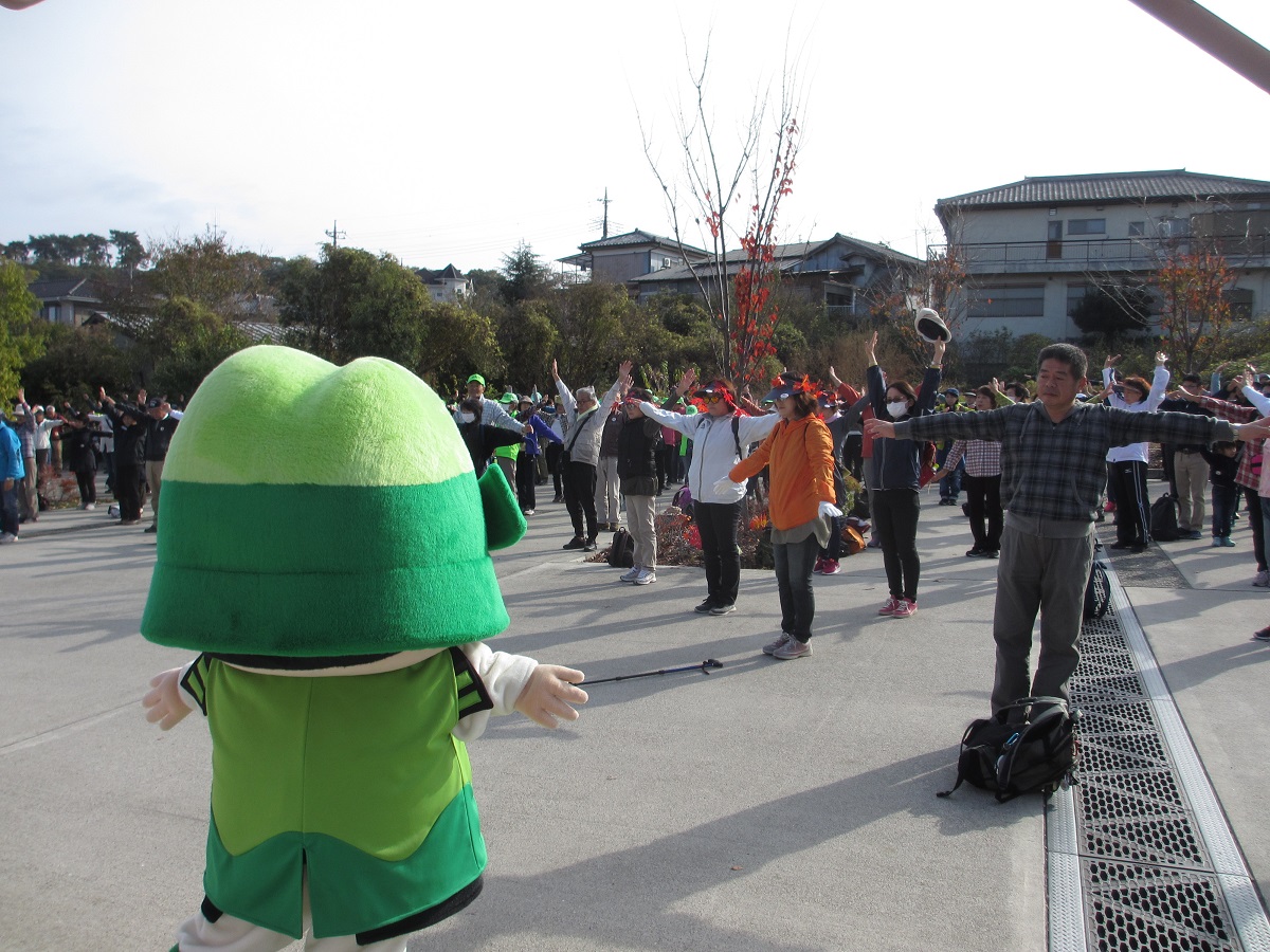 みんなで出発前のラジオ体操