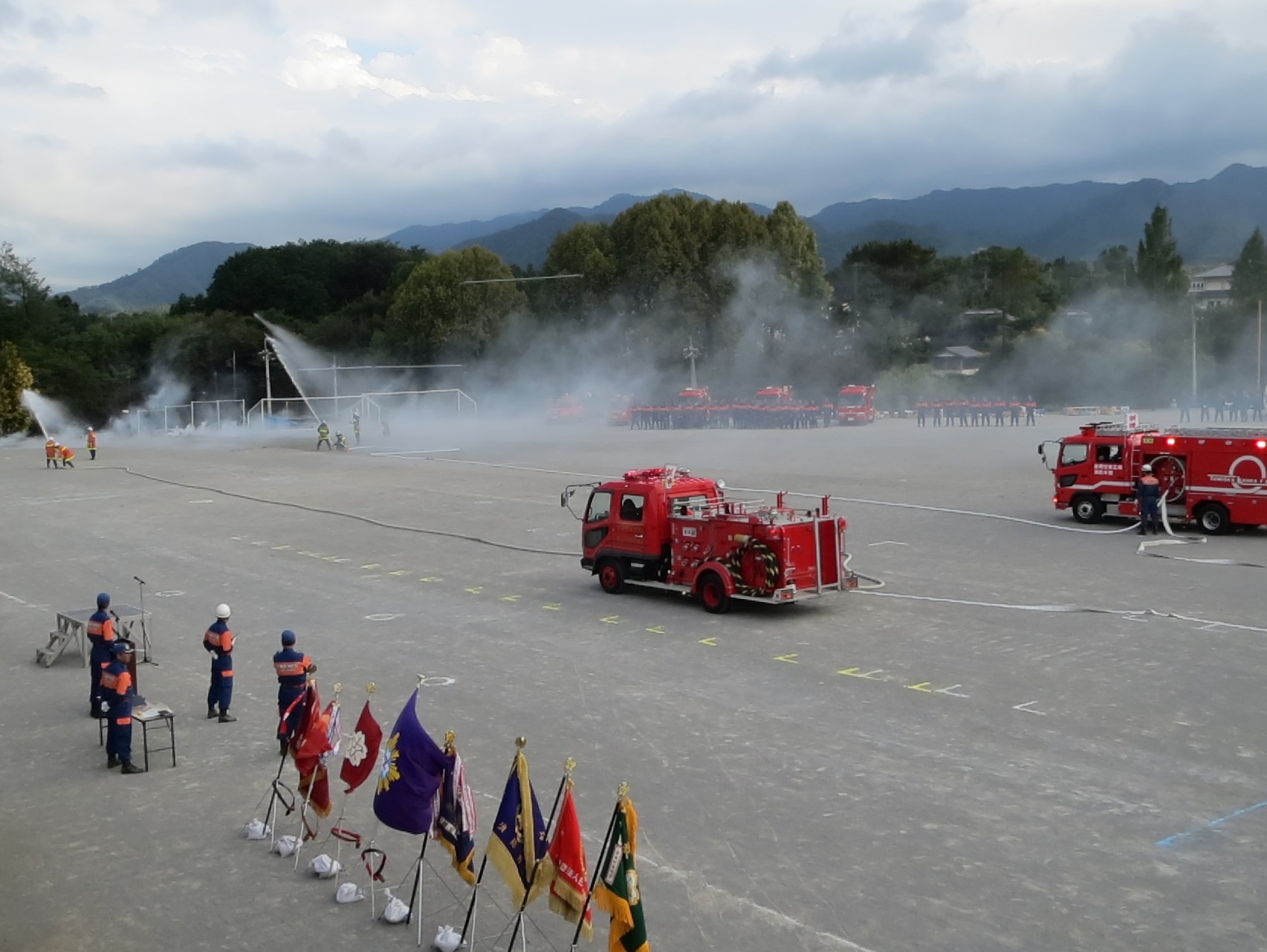 機敏な動作で行われた「中継操法訓練」