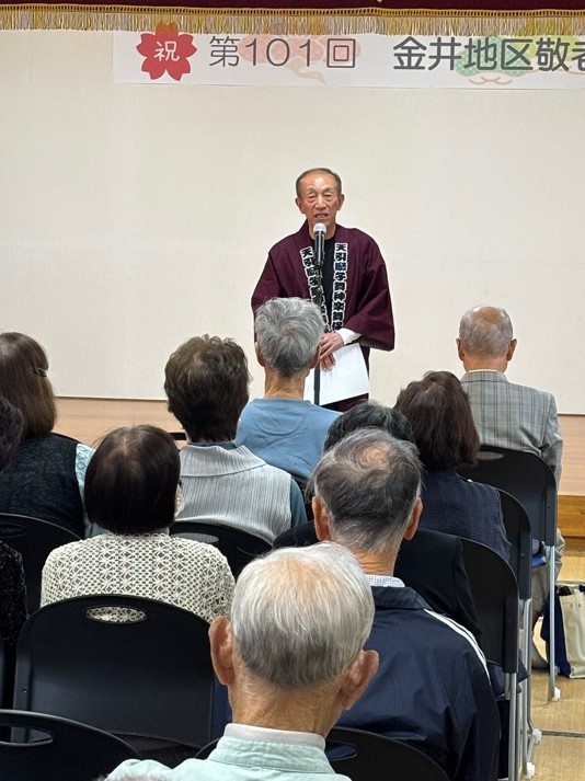 祝辞を述べる森平町長